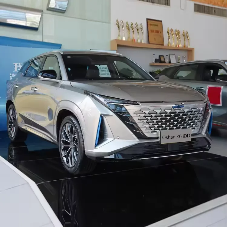 Hot Selling New Energy Vehicles Cars Changan Auchan Oshan Oushang Z6 Idd 4 Wheel Left Hand Drive 150km Changan Used Hybrid Car