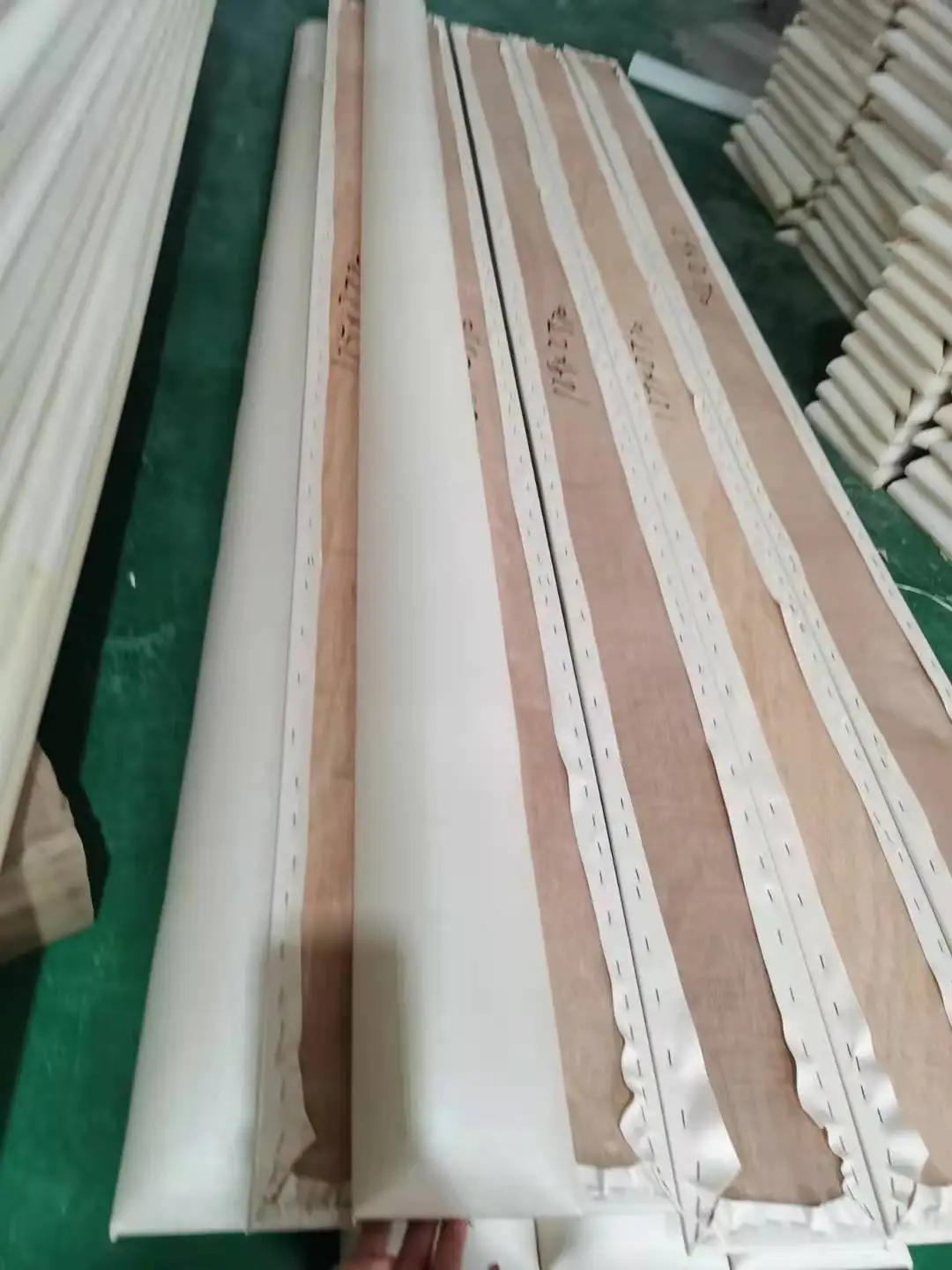 Factory Customized Arc-Shaped Polyurethane Foam 3D Wall Panel Faux Leather Wall Panels Interior Wall Paneling Uk