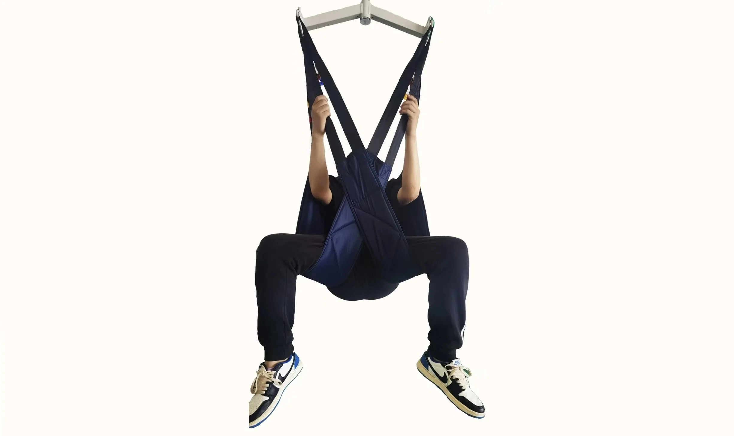 Protective lifting sling sling for paralyzed patients