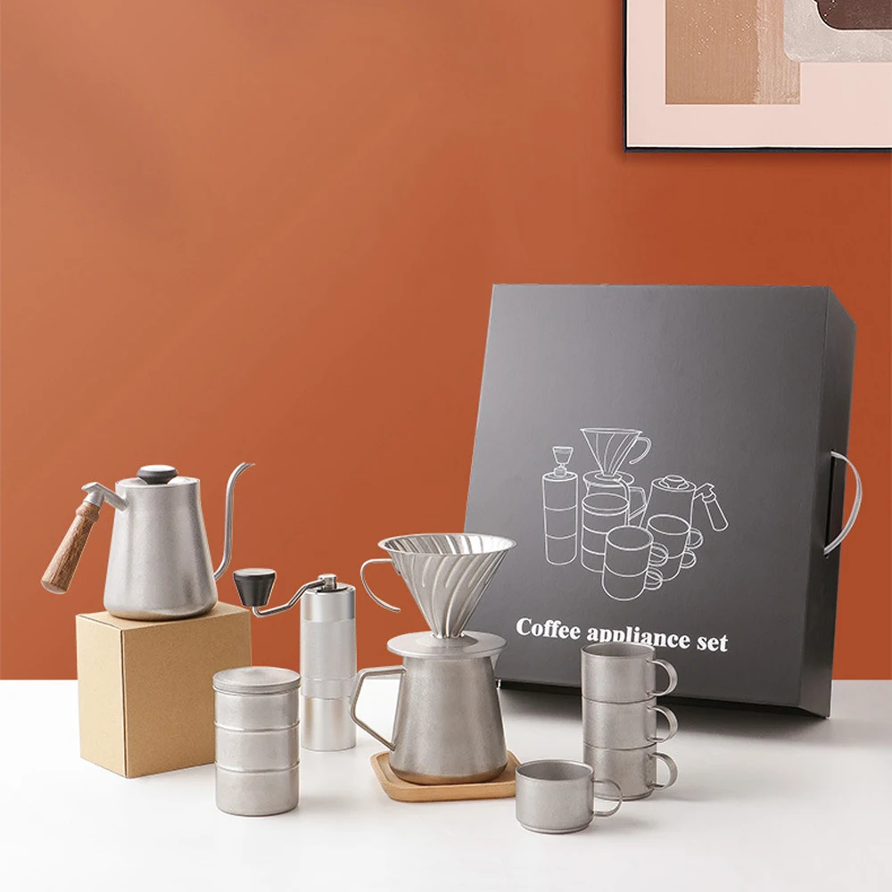 Premium Gift Box Outdoor Travel Drip Coffee Set With Pour Over Coffee Maker Filter Kettle Ceramic Burr Manual Coffee Grinder