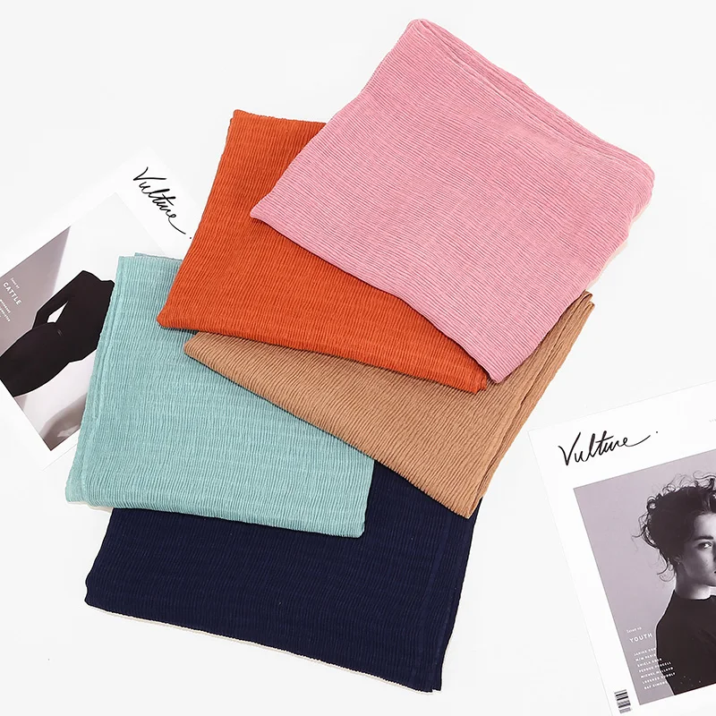 2019 New Summer 20 Colors Pleated Wrinkle Bubble Head Hair Scarves Cotton Crinkle Hijab Jersey Hijab Scarf for Ladies
