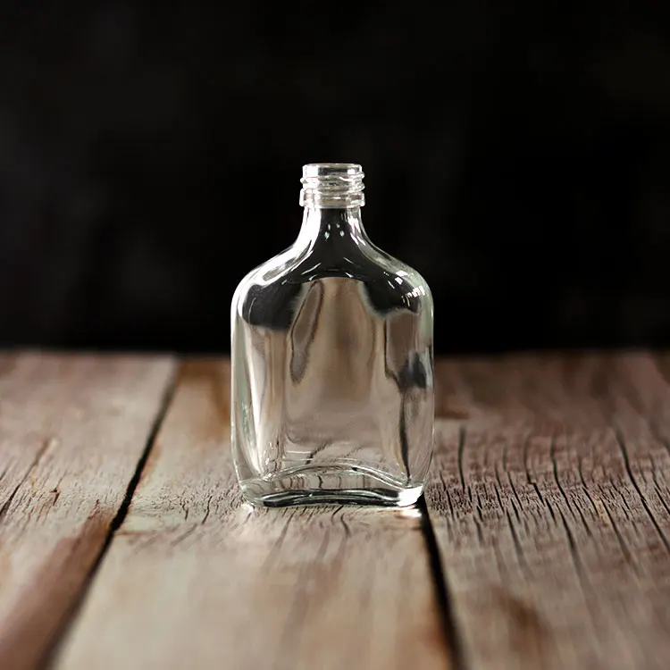 China Factory Custom Mini 50ml Liquor Whiskey Bottle Wholesale