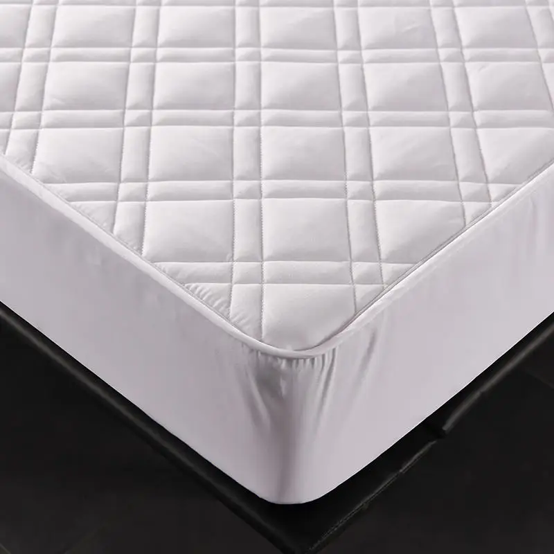 Anti-Pull Folding Mat Skin-care All-Season 100% Polyester Knitted Plain Dyed Quilted Waterproof Mattress Cover