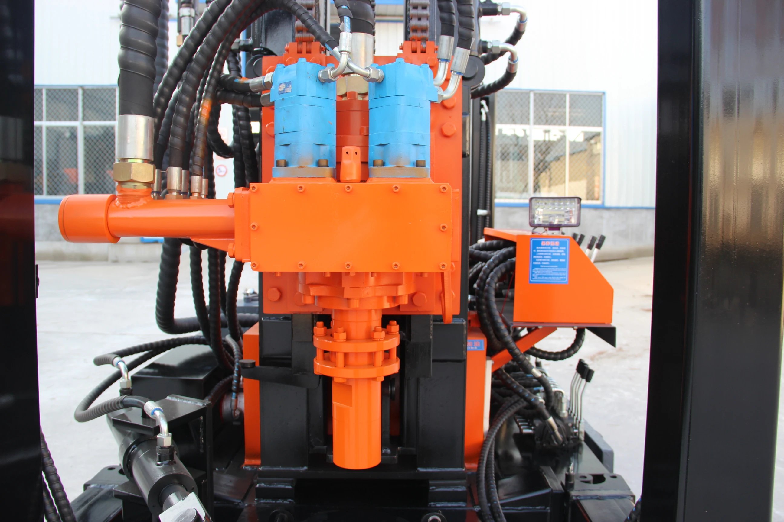 Crawler Type 180 Meter Water Well Drilling Rig 220V Electric Motor with Diesel Engine Pump for Farm Core Drilling