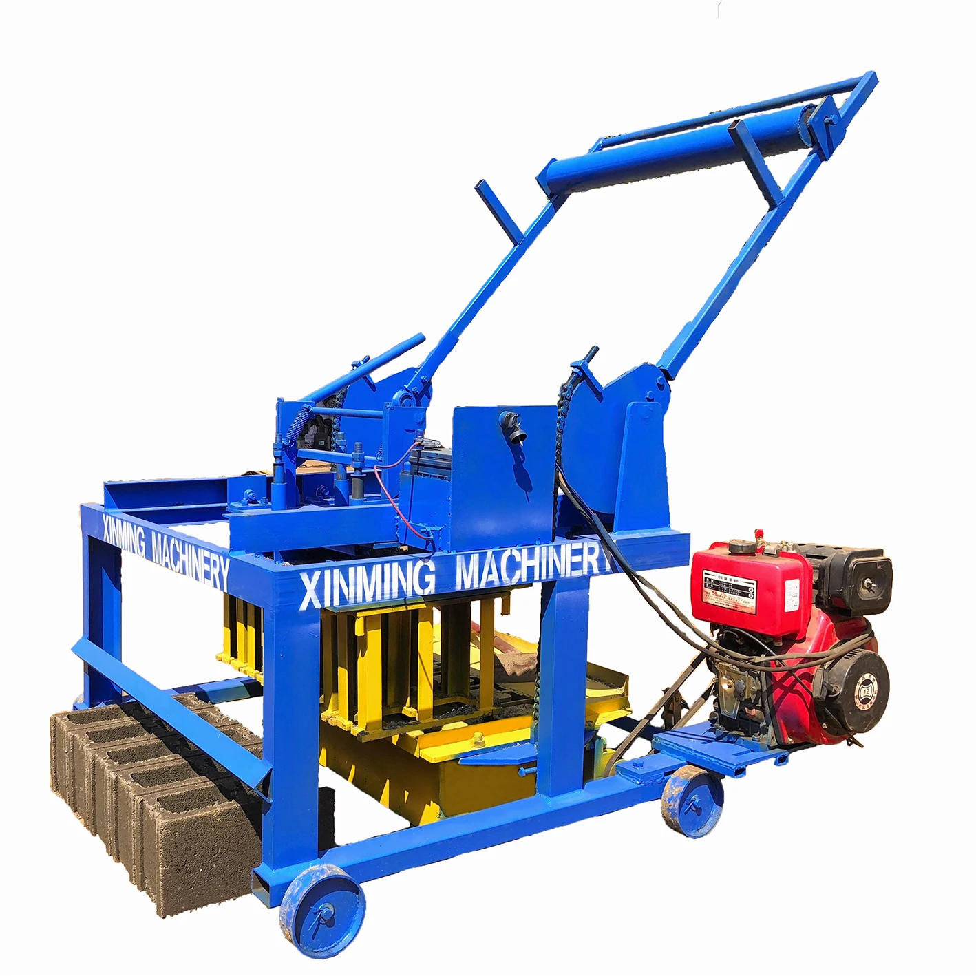 Hot selling QMY4-45D semi- automatic brick making machine, using a combination of clay, sand, and water to produce bricks