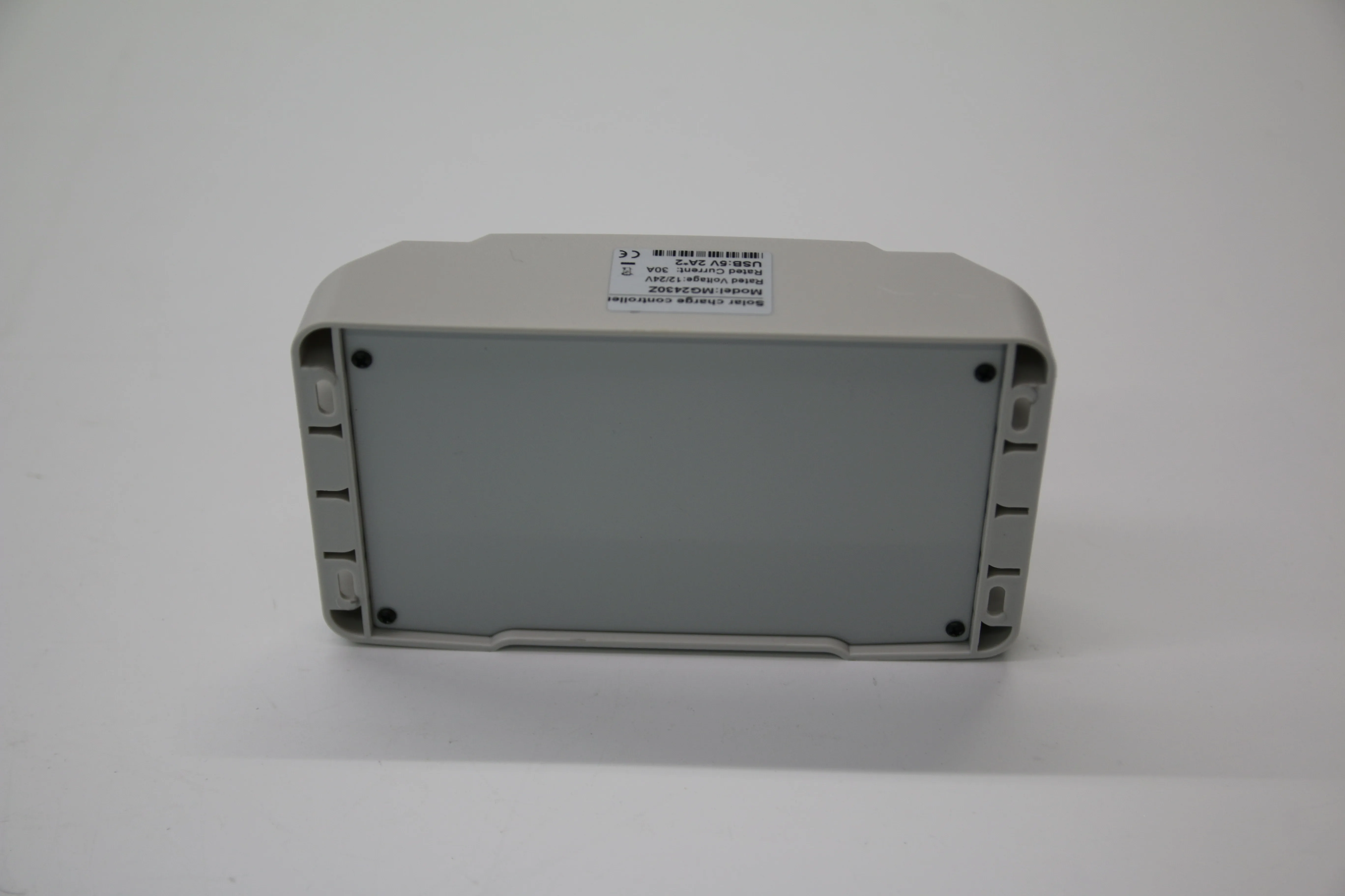 20A 12V 24V to 220V Lithium Off-grid Smart  Pwm Solar Power Regulator