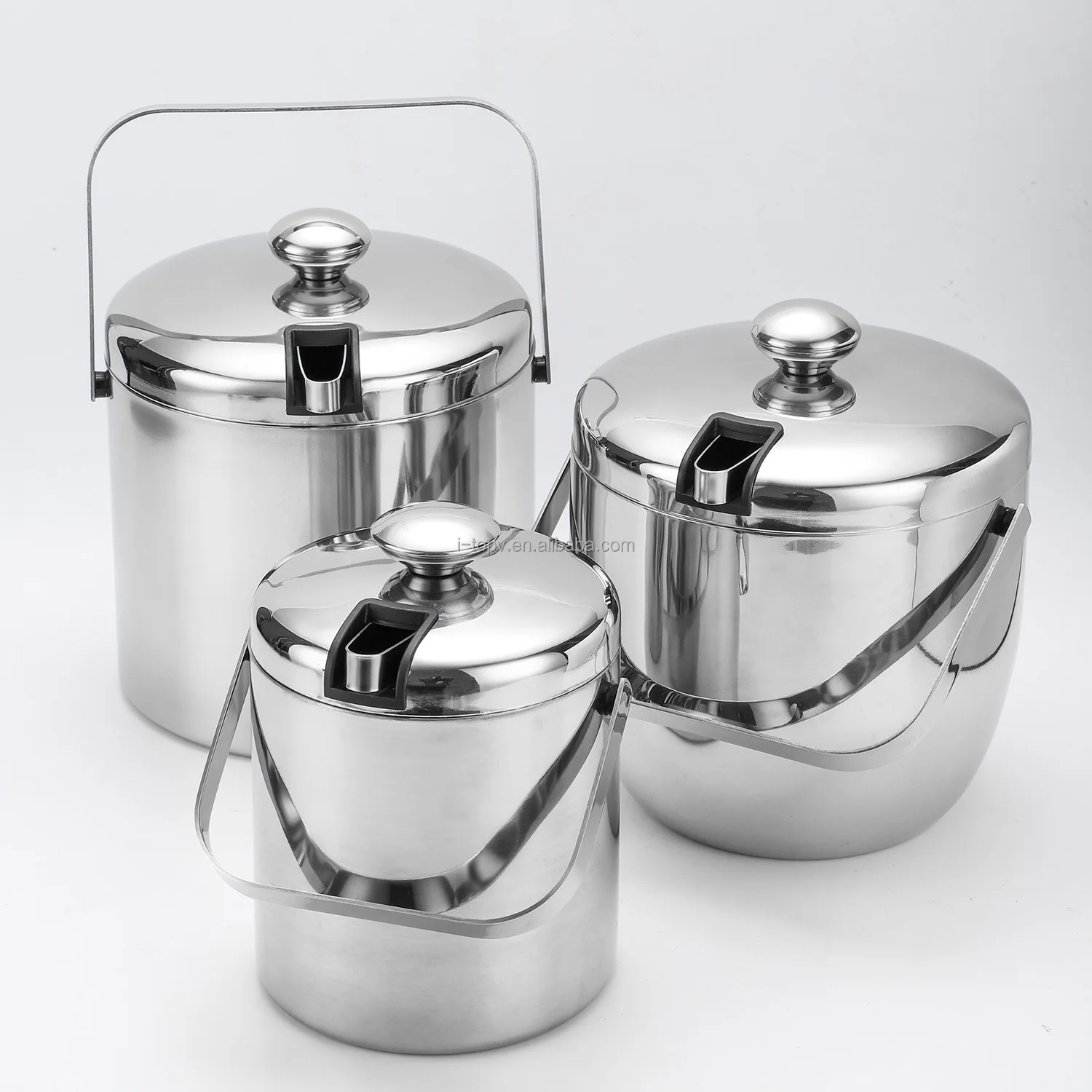 Double-Wall Stainless Steel Insulated Ice Bucket With Lid and Ice Tong Included ice trays BPA free