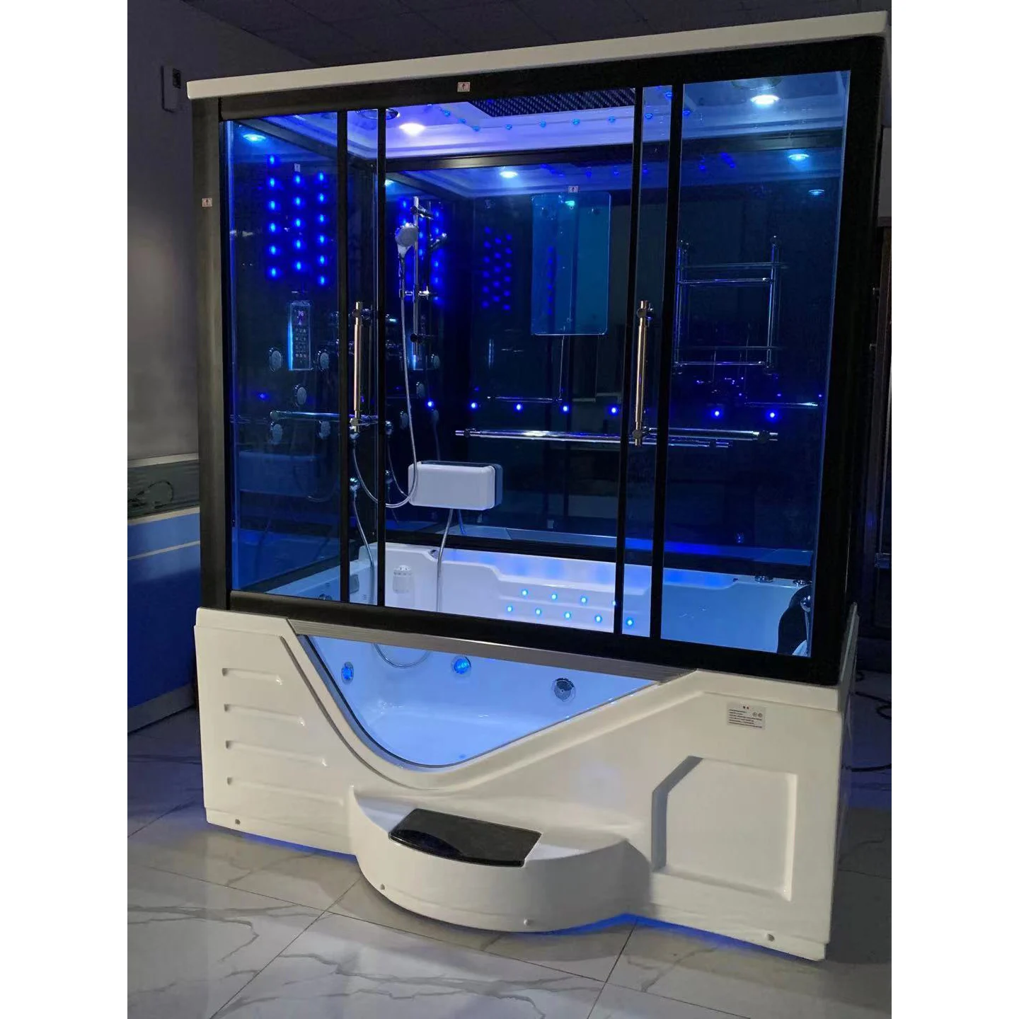 Luxury steam shower room computerized shower cabin with massage  bathtub 1.95m