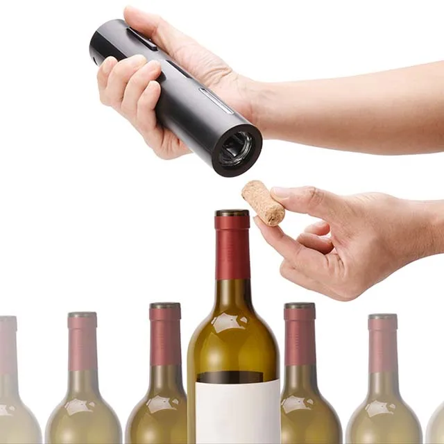 Top Seller Automatic corkscrew electric wine bottle cork opener electric wine pump opener gift set with foil cutter kit