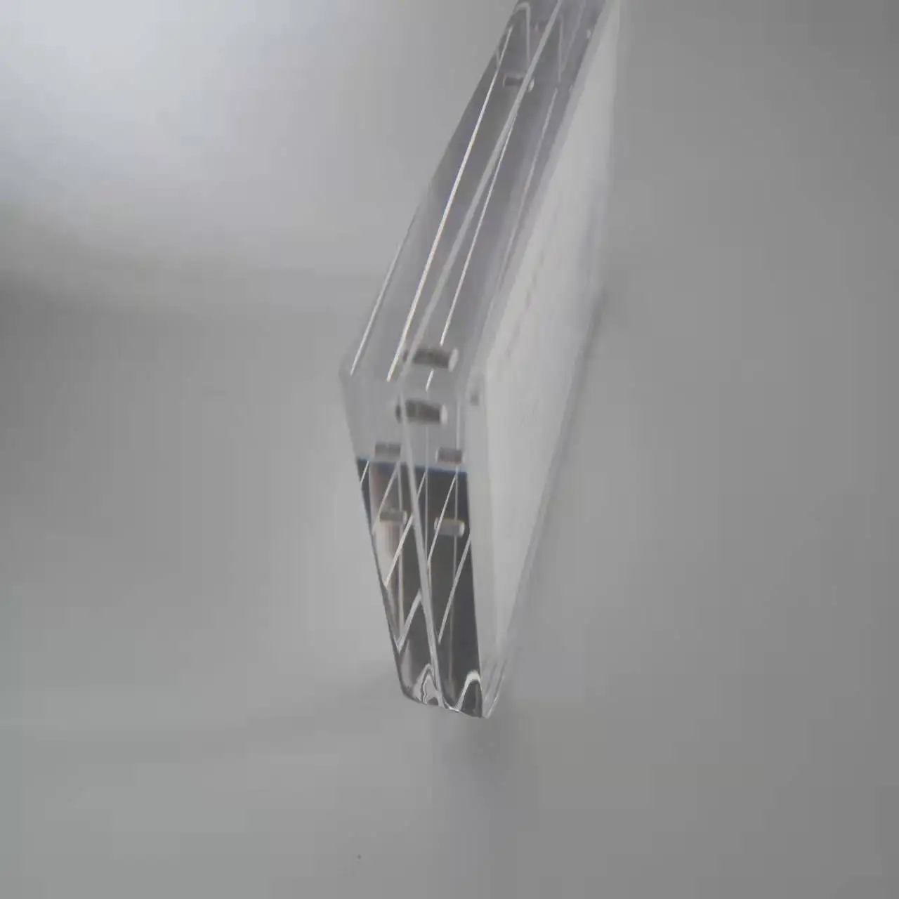 Luxury Home Office Use  5x7 Acrylic Picture Frame Digital Acrylic Photo Frame With Magnetic