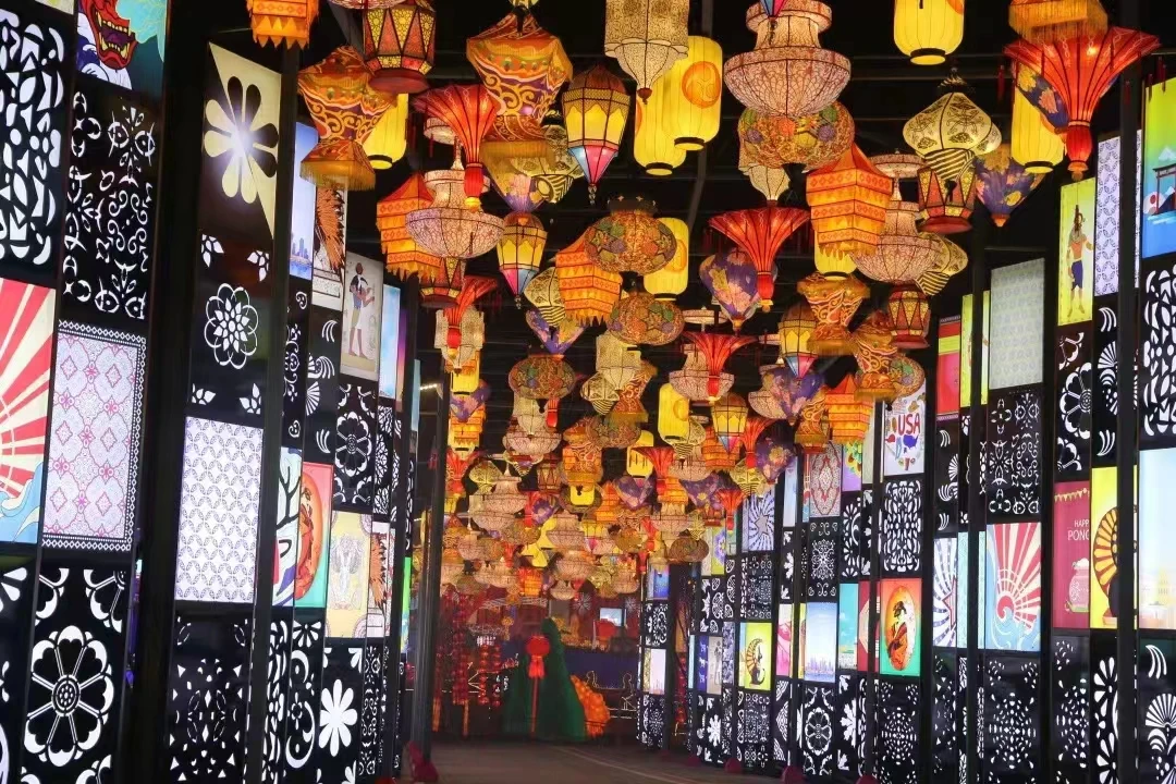 outdoor decorative japanese paper lantern plastic pvc christmas lantern for sale japanese silk lantern