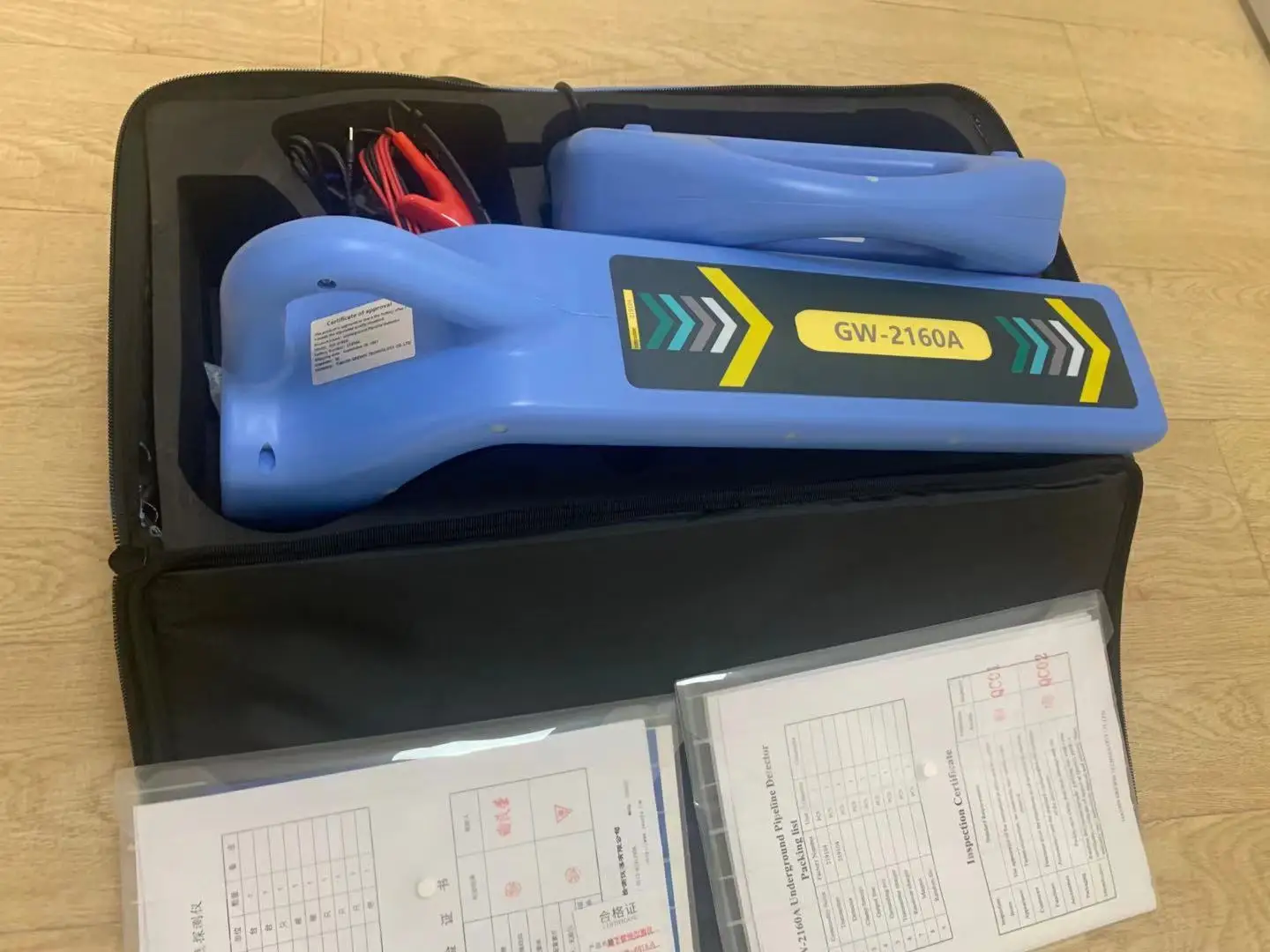 GW-2160A Pipe And Cable Locator Underground Portable Pipe Detector Line Fault Locator Made in china.