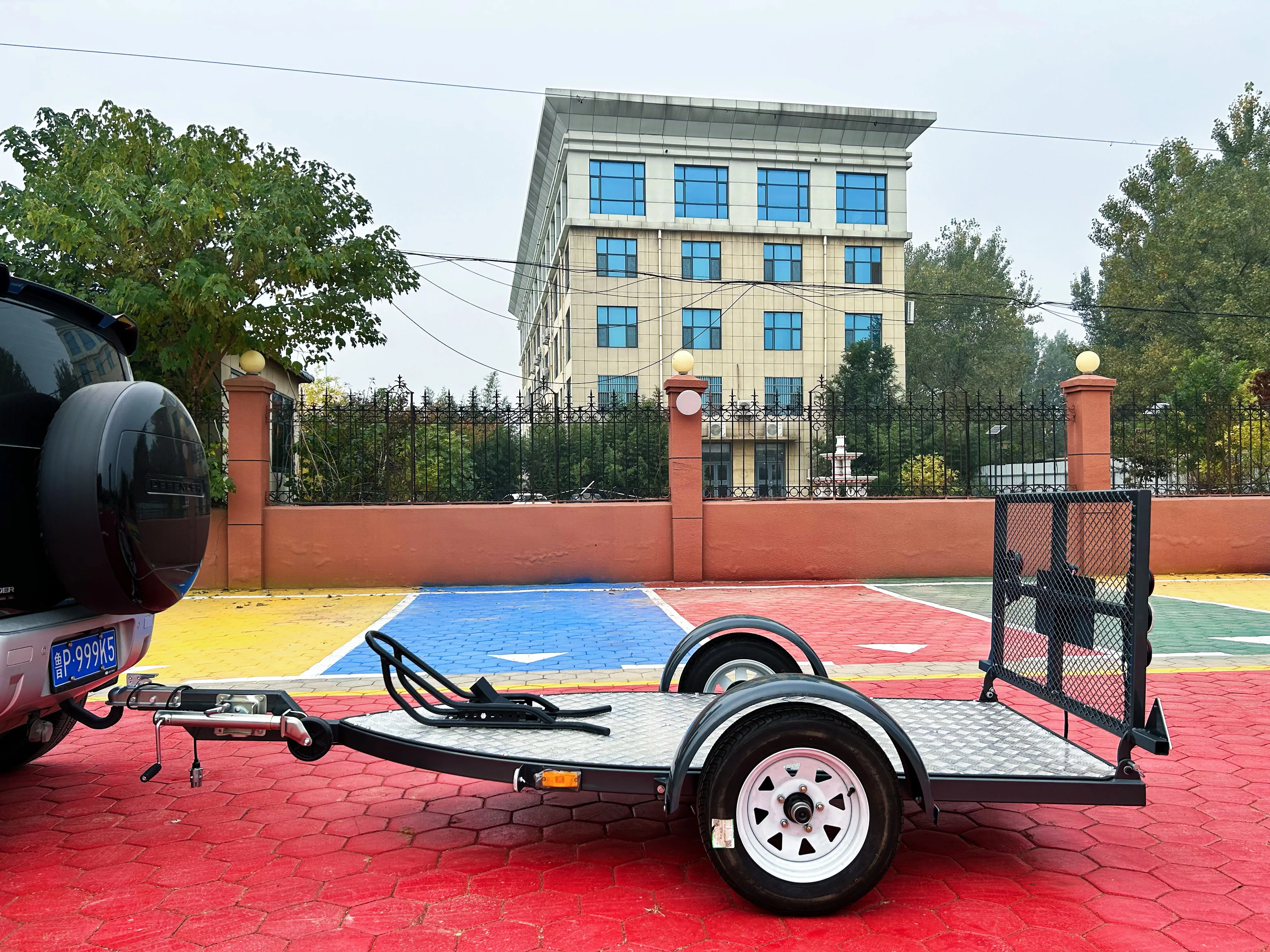 Single trailer motorcycle trailer, transport flatbed trailer, new design