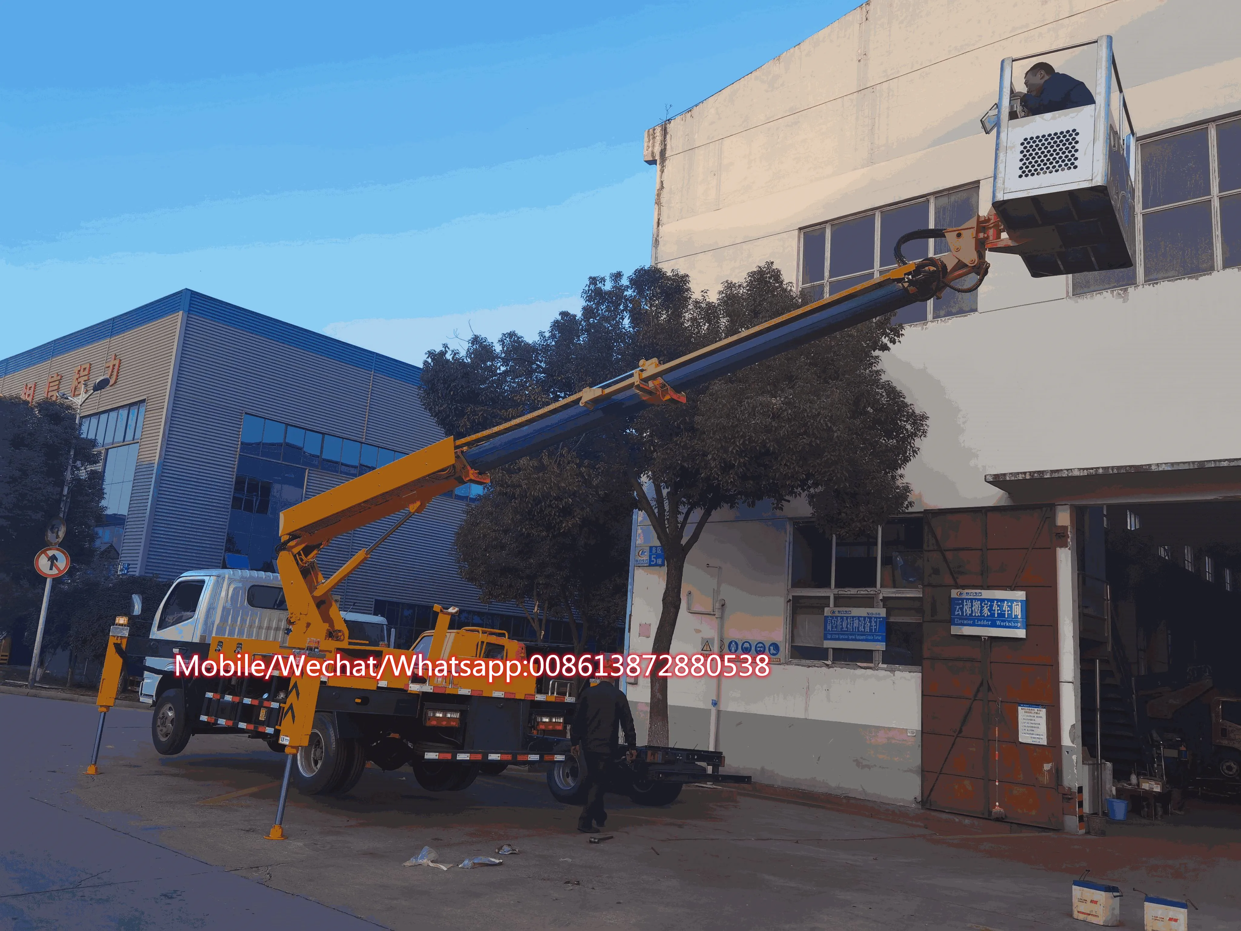 12meters Telescopic boom truck with remote control/truck mounted book truck 14meters