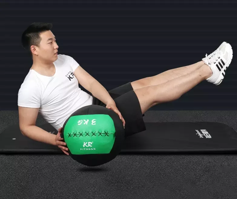 Стоит покупать оборудование для тренажерного зала, тренировочный баланс, красочный садовый горшок, мяч для йоги, настенное крепление