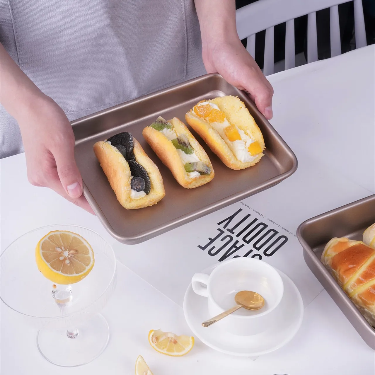 Square Non-Stick Carbon Steel Bakeware Tools Set Cake Baking Tray Metal Baking Dishes Brownie Pan Sets