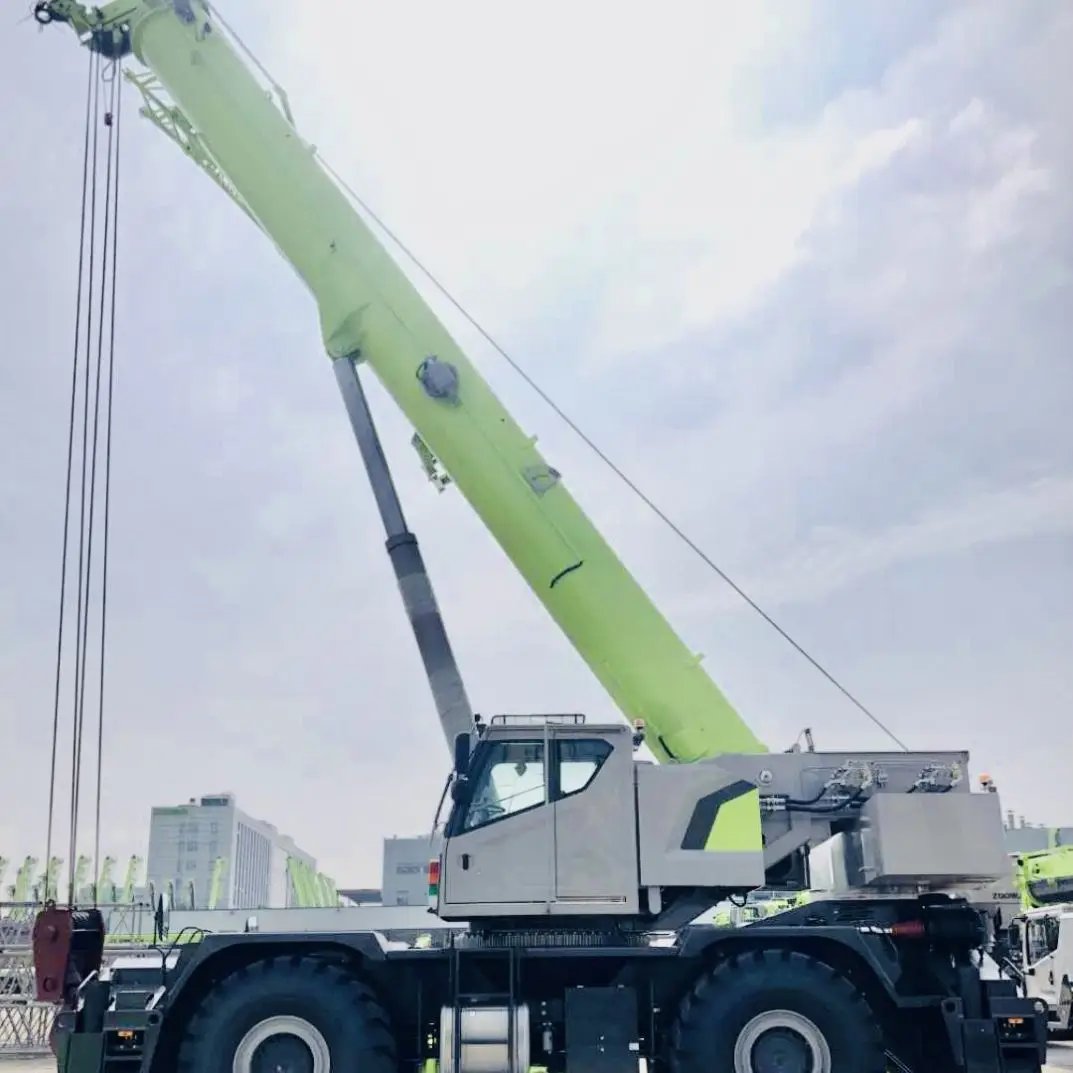 Sinomada 60 тонн пересеченной местности кран ZRT600 с отличные внедорожные