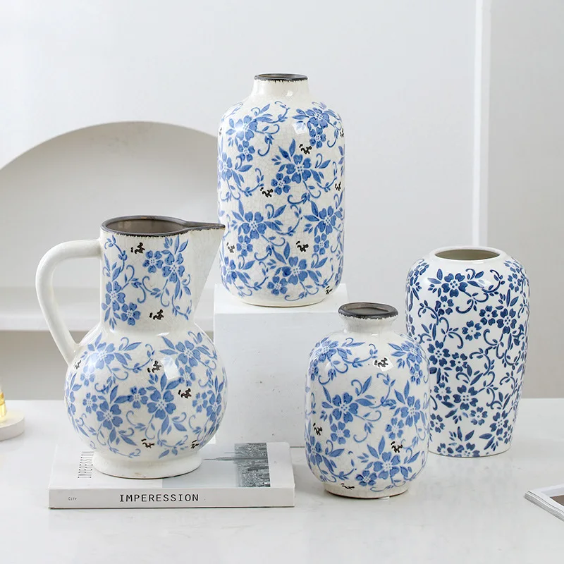 New Chinese blue white porcelain ceramic vase living room retro ice crack ornaments high-grade antique flower arrangement vase