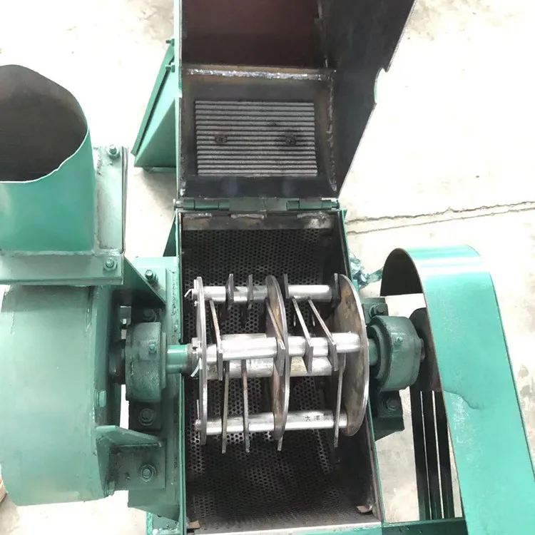 Sawdust Charcoal Pulverizer mill hammer crusher machine for grinding animal feed