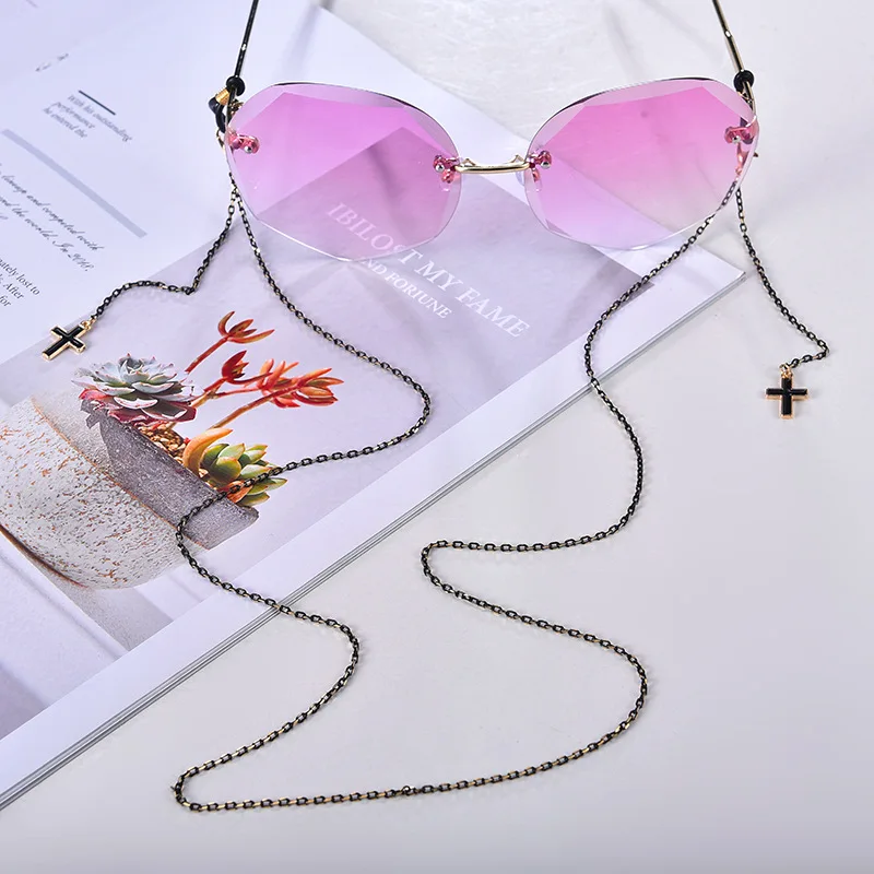 New Simple Metal Glasses Chain Black Gold Pendant Trendy Texture Hanging Neck Temperament Anti-lost Masking Chain