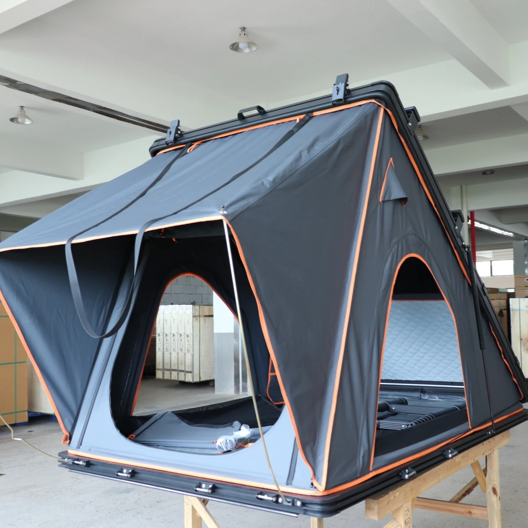 OEM 3-4 Person Triangle RTT Tent 4X4 Aluminum Waterproof Hard Shell Roof Top Tent for Camping