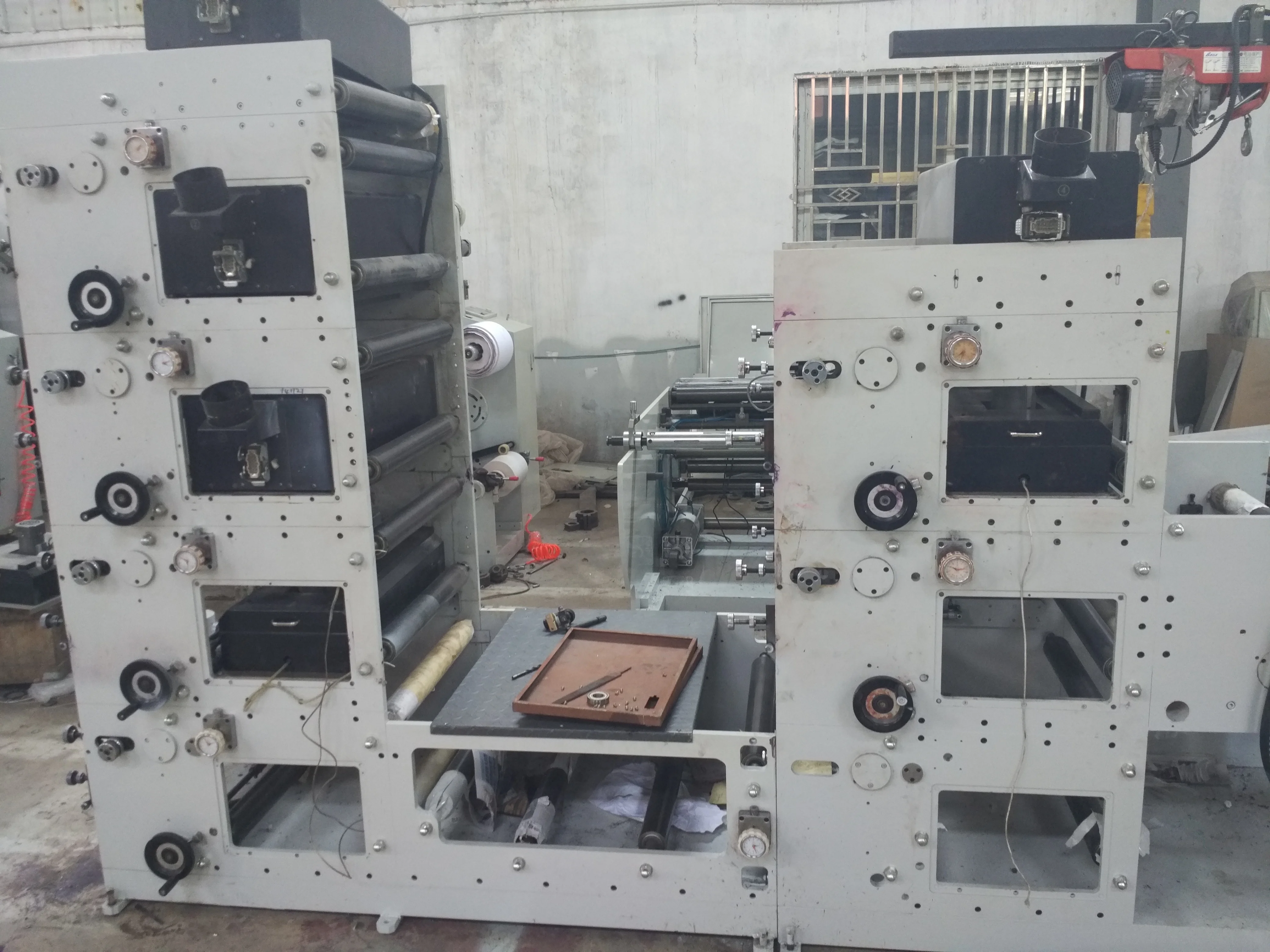 HSS-570 three layers express Logistics sticker label Flexo Printing Machine