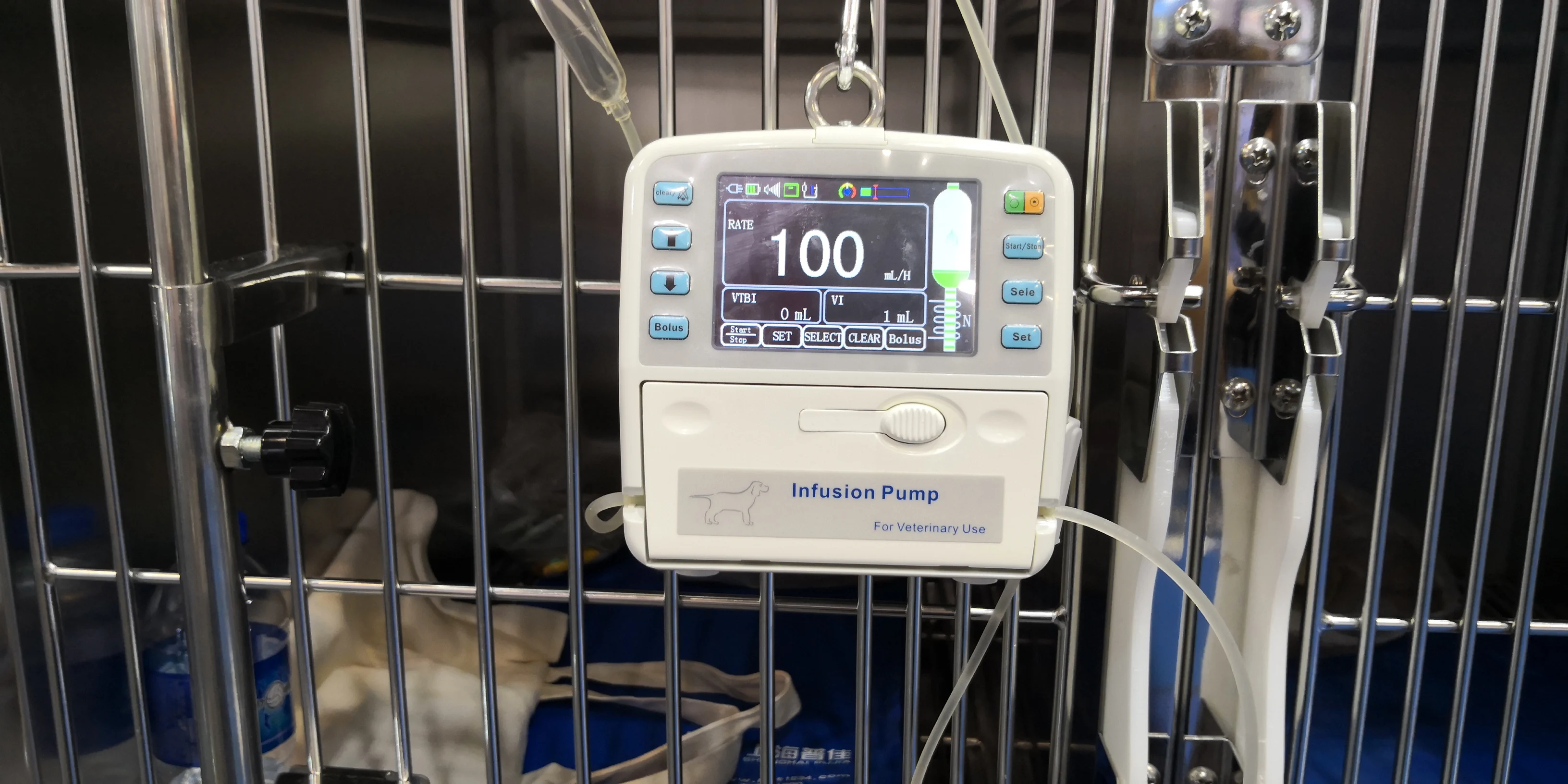 High-quality pet clinic veterinary infusion pump for sale full touch LED screen pet infusion pump price