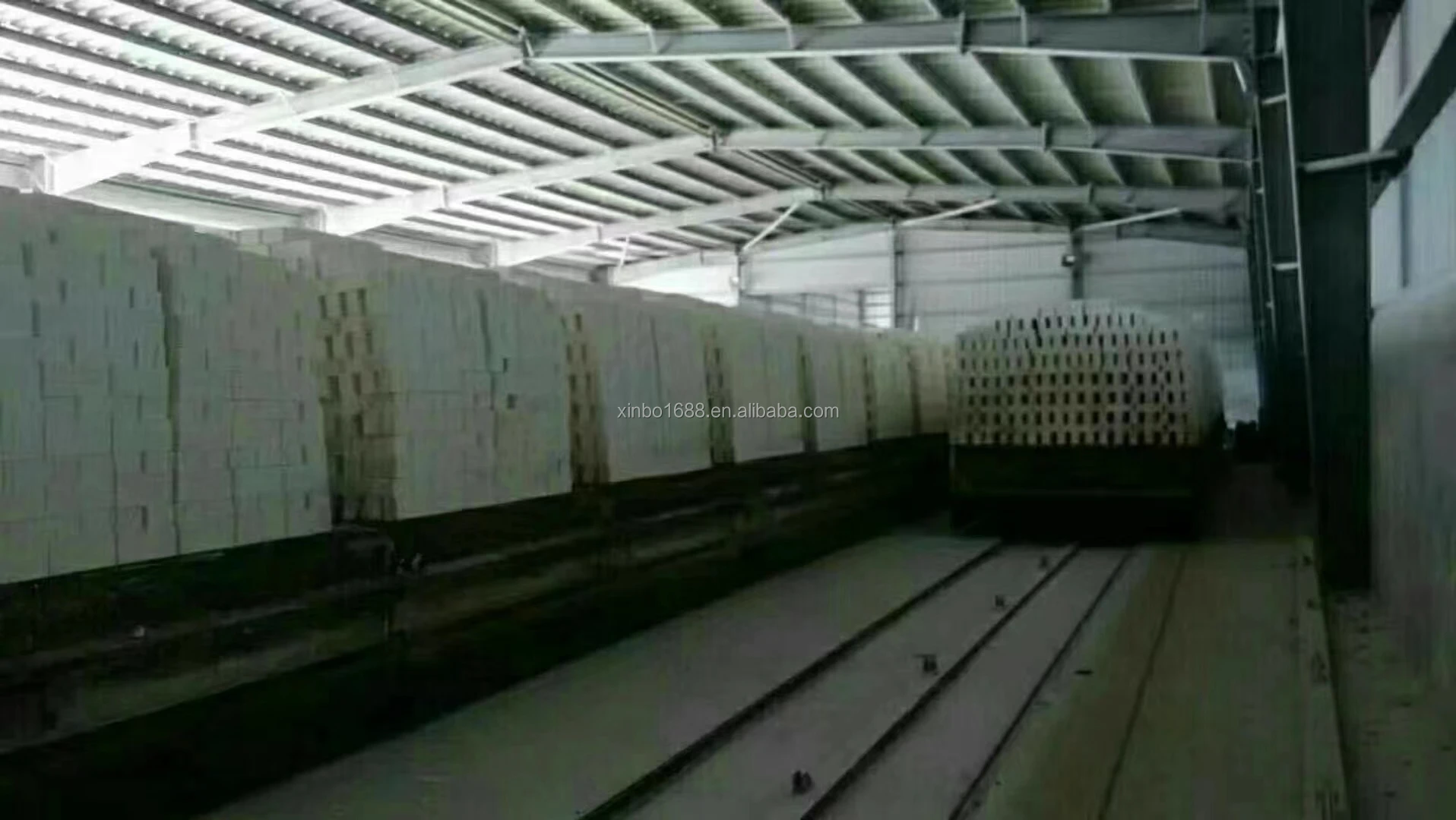 Calcined talc powder for semiconductor ceramics