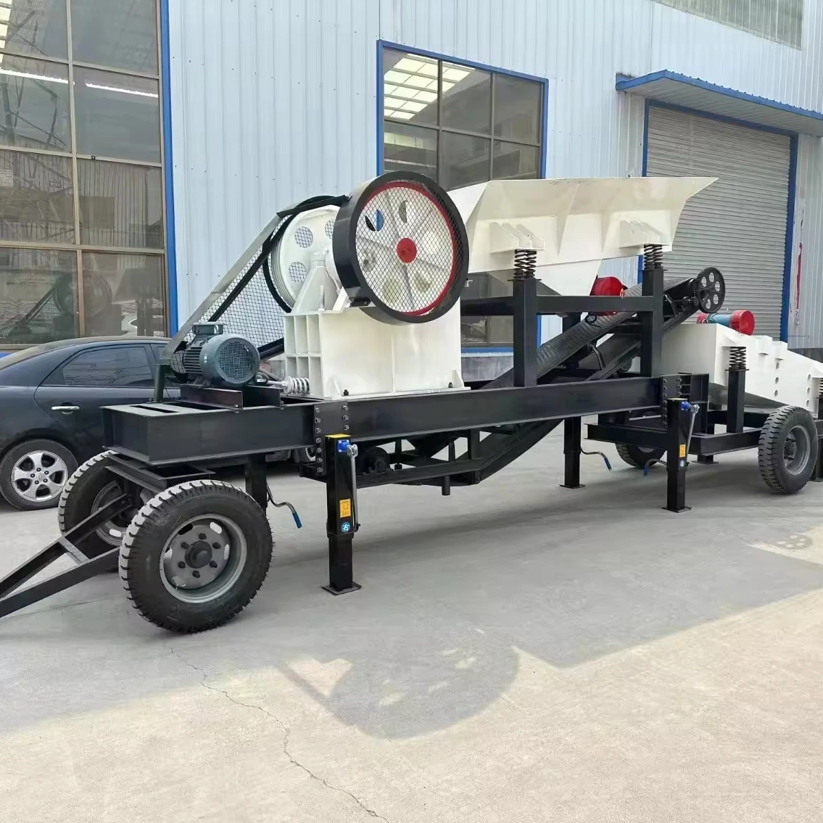 200 diesel jaw crusher 15 tons per hour mobile crushing machine price mobile stone crusher rock crusher stone crushing machine