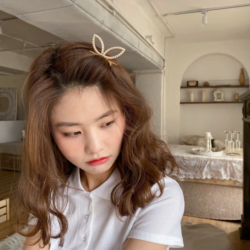 
ONYSS Korean Ins Style Hair Butterfly Bunny Ear Hairpin Metal Pearl Pretty Hairpins Butterfly Clips For Women 