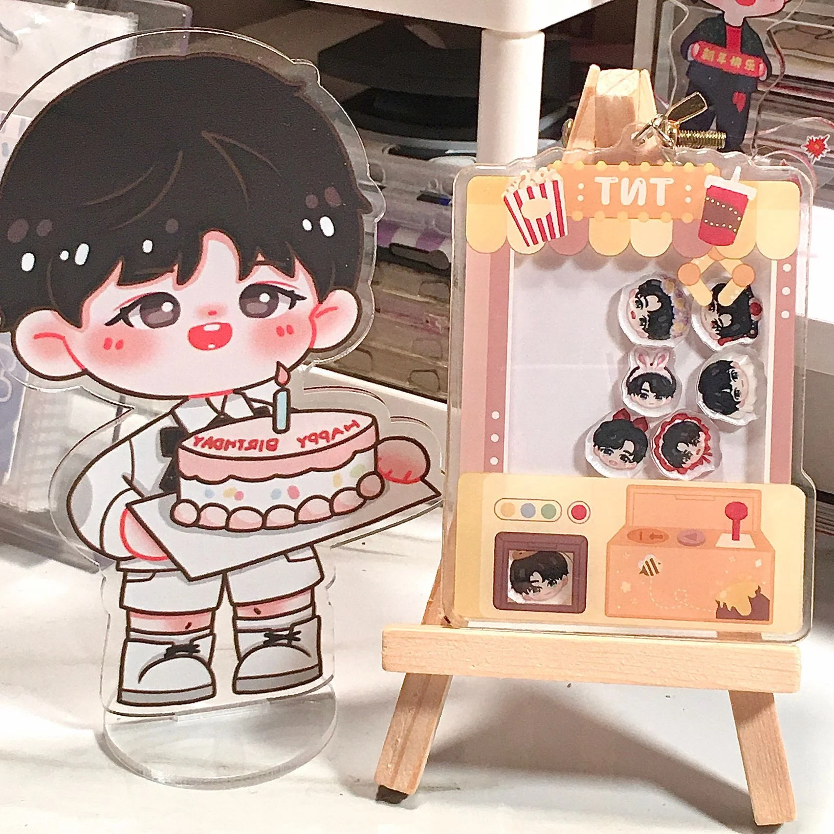 Hot Selling Custom Carton Anime Design Plastic Double Side Print Rainbow Keyrings Wholesale Clear Acrylic Key Chain