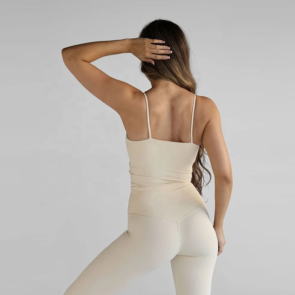 Sportswear Beige Breathable Gym Stretchy Slim Fit Yoga Crop Top For Women