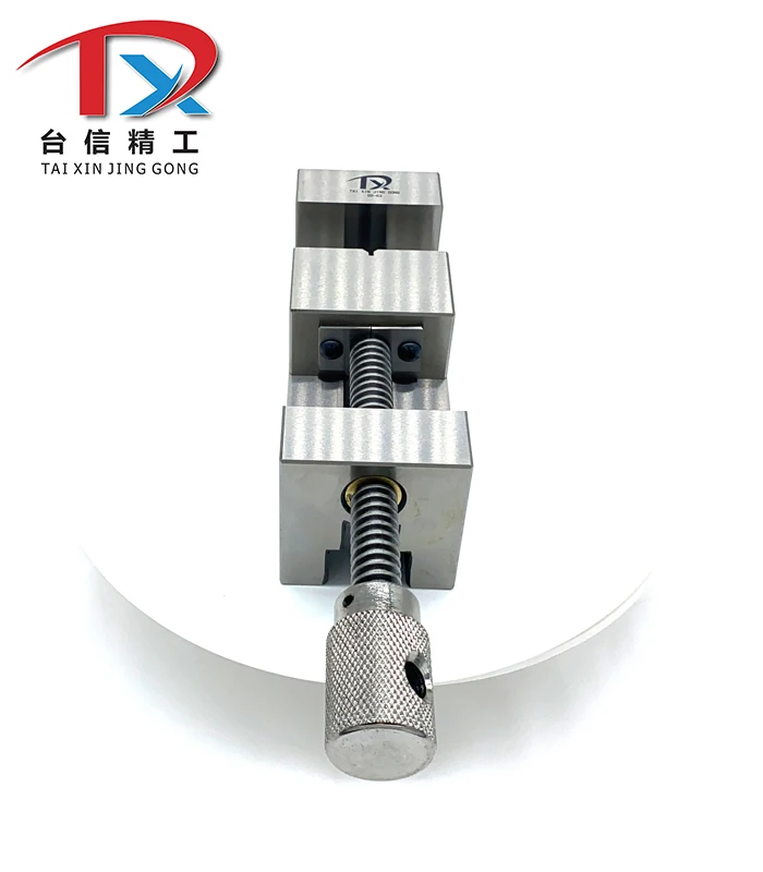 high quality  Cast steel precision quick-action flat-nose pliers  lathe accessories