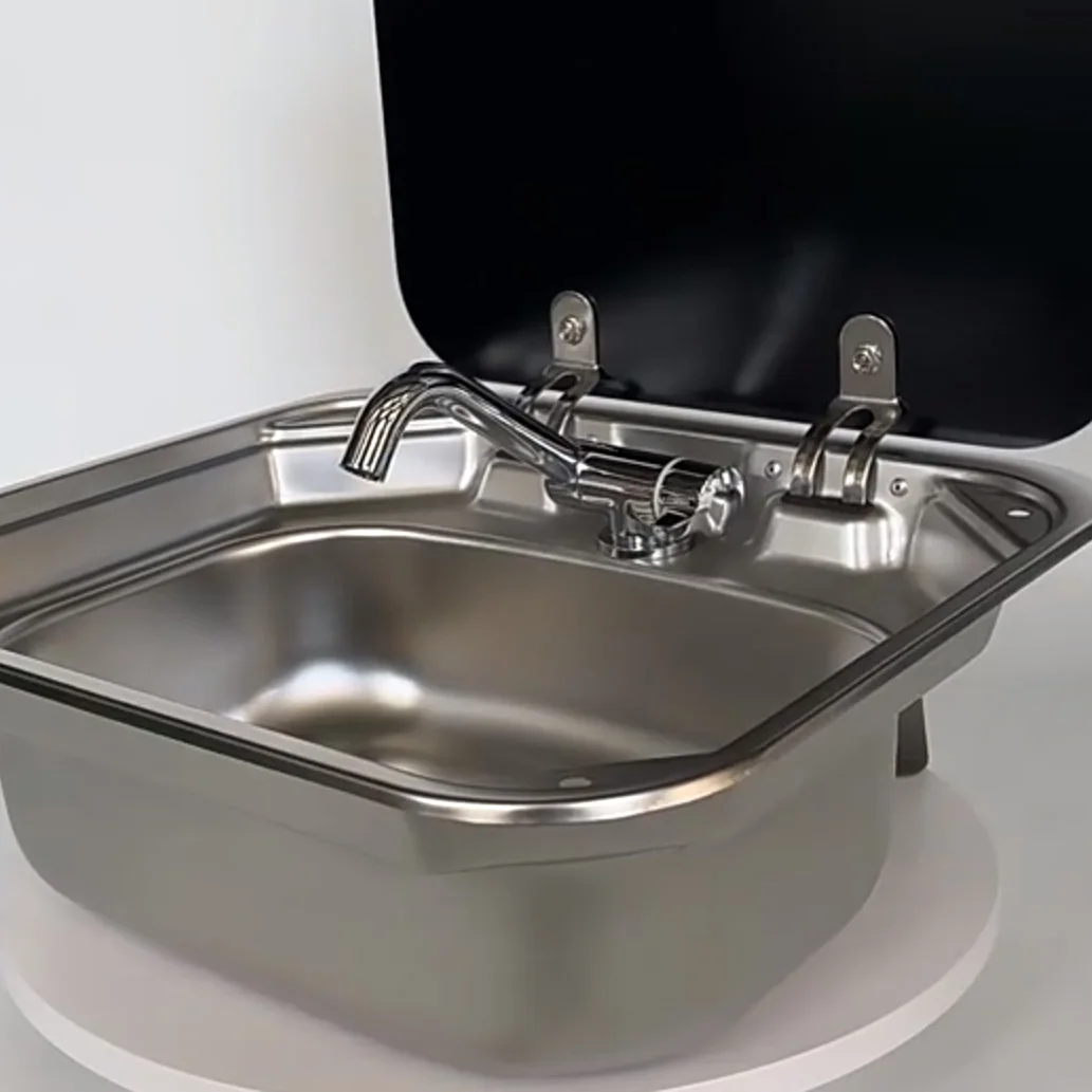 Black Kitchen Faucet with Pull Down Performance Single Handle Pull Out Kitchen Sink Faucet