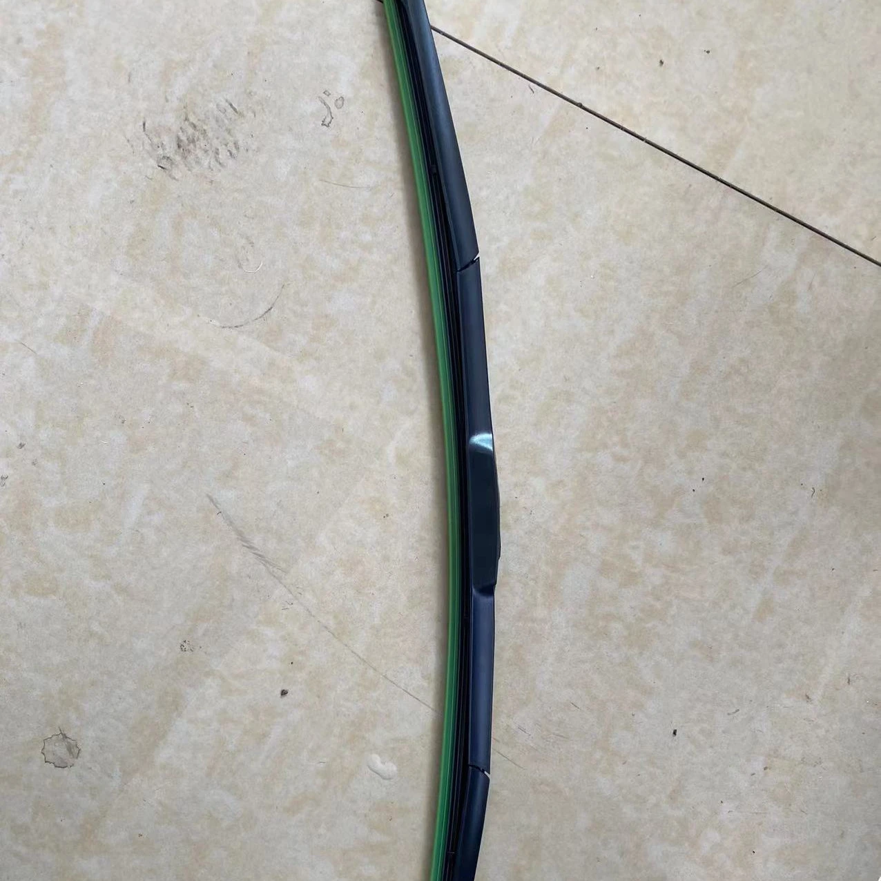 Wholesale auto parts auto windshield wiper 8250A780