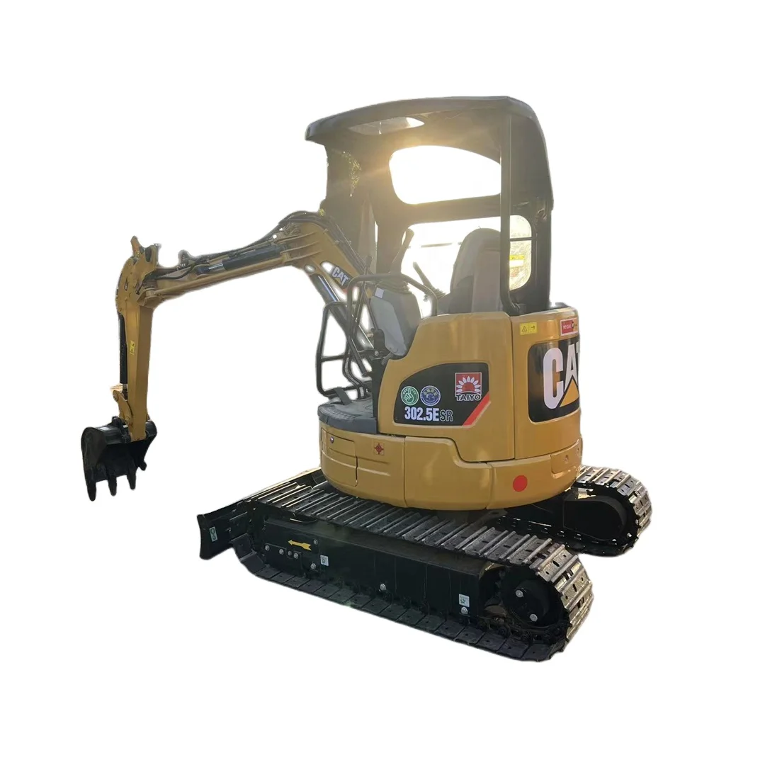 Caterpillar 302 Cr б/у экскаватор 2 тонны Cat302 с резиновой направляющей небольшой для продажи