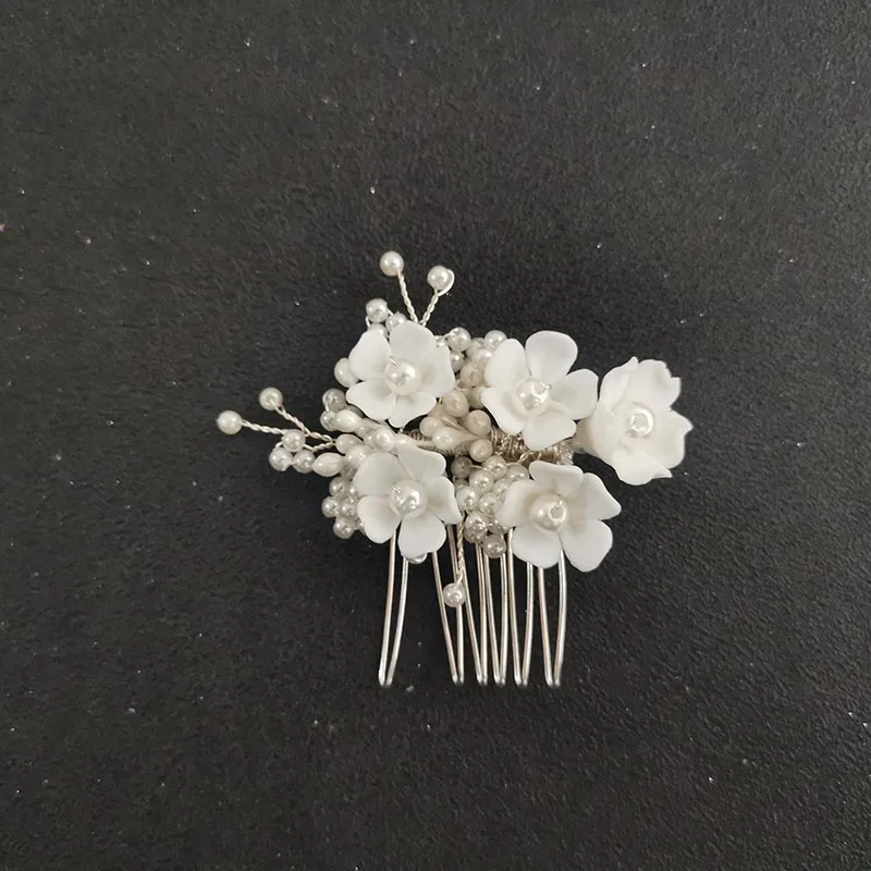 SLBRIDAL Ins Style Handmade Crystal Rhinestones Ceramic Flower Bridal Hair Comb Wedding Hair Accessory Bridesmaids Women Jewelry