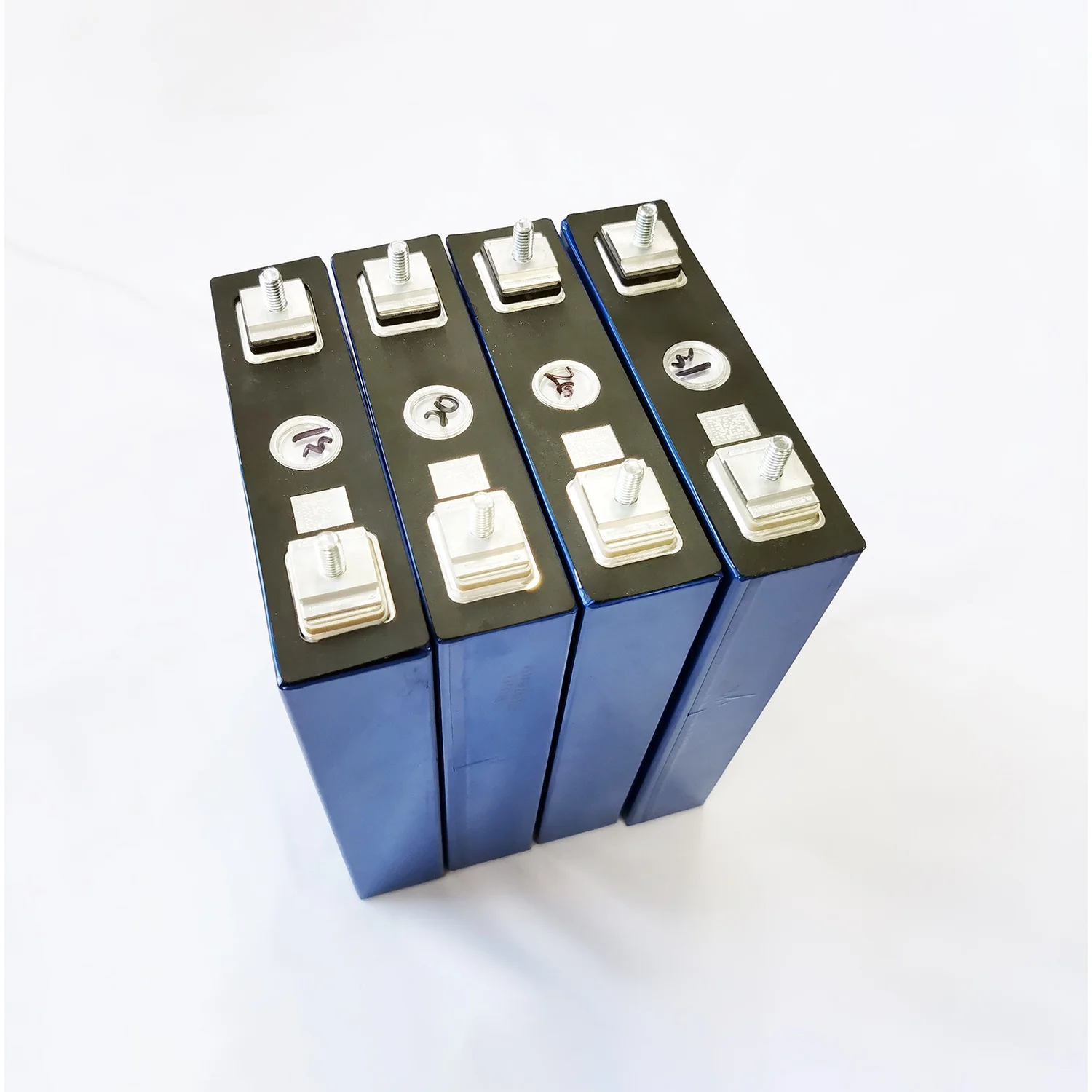 brand new deep circle lithium ion Lifepo4 100 105 AH rechargeable battery 3.2V prismatic lfp cell for solar 12V 24V battery pack