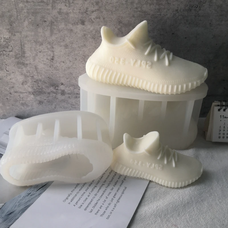 J144 Hot Sell Home Decoration 18CM 3D High Top Basketball Shoes Resin Mould Custom Large Sneakers Silicone Mold
