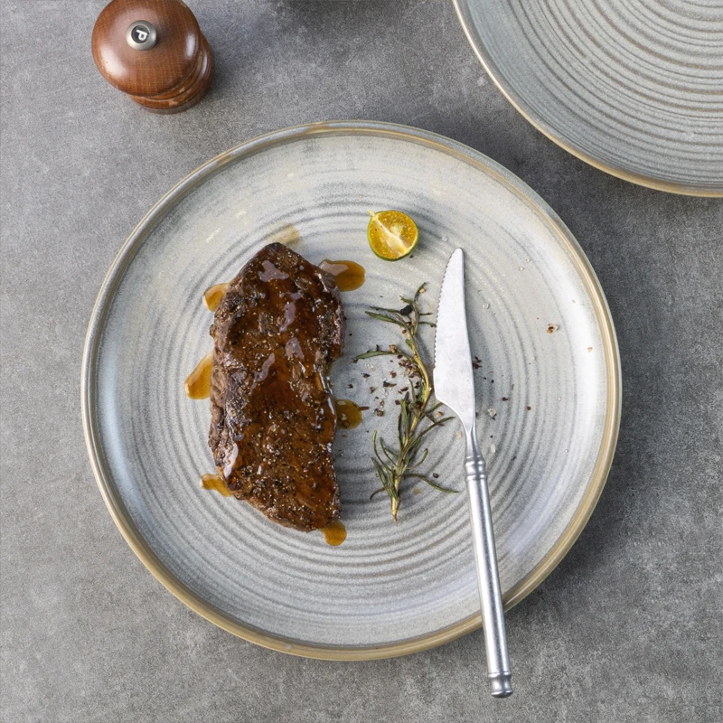 YAYU luxury custom western-style fancy wedding thai homeware hotel round colorful ceramic painted wholesale dinnerware sets