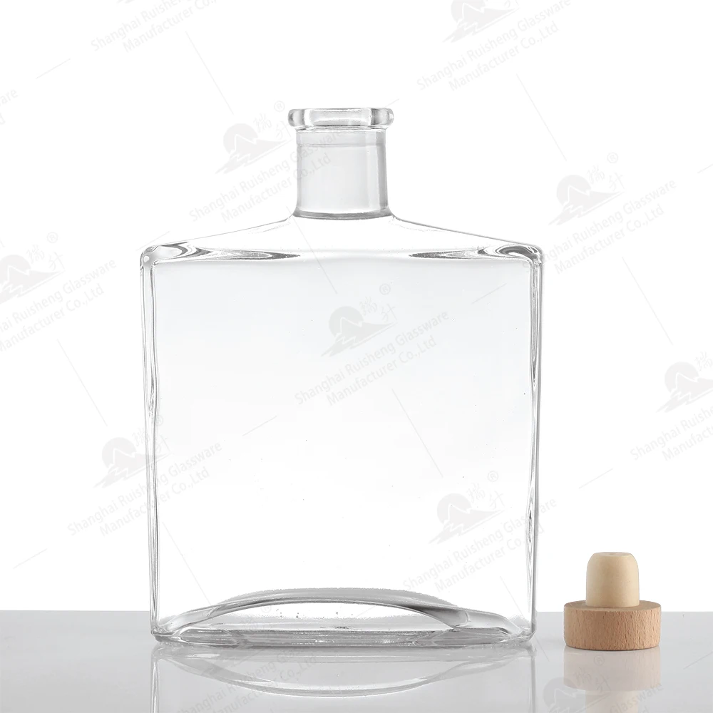 Wholesale 500ml Premium Clear Square Wine Vodka Whisky Rum Brandy XO Cognac Tequila Spirits Glass Bottles