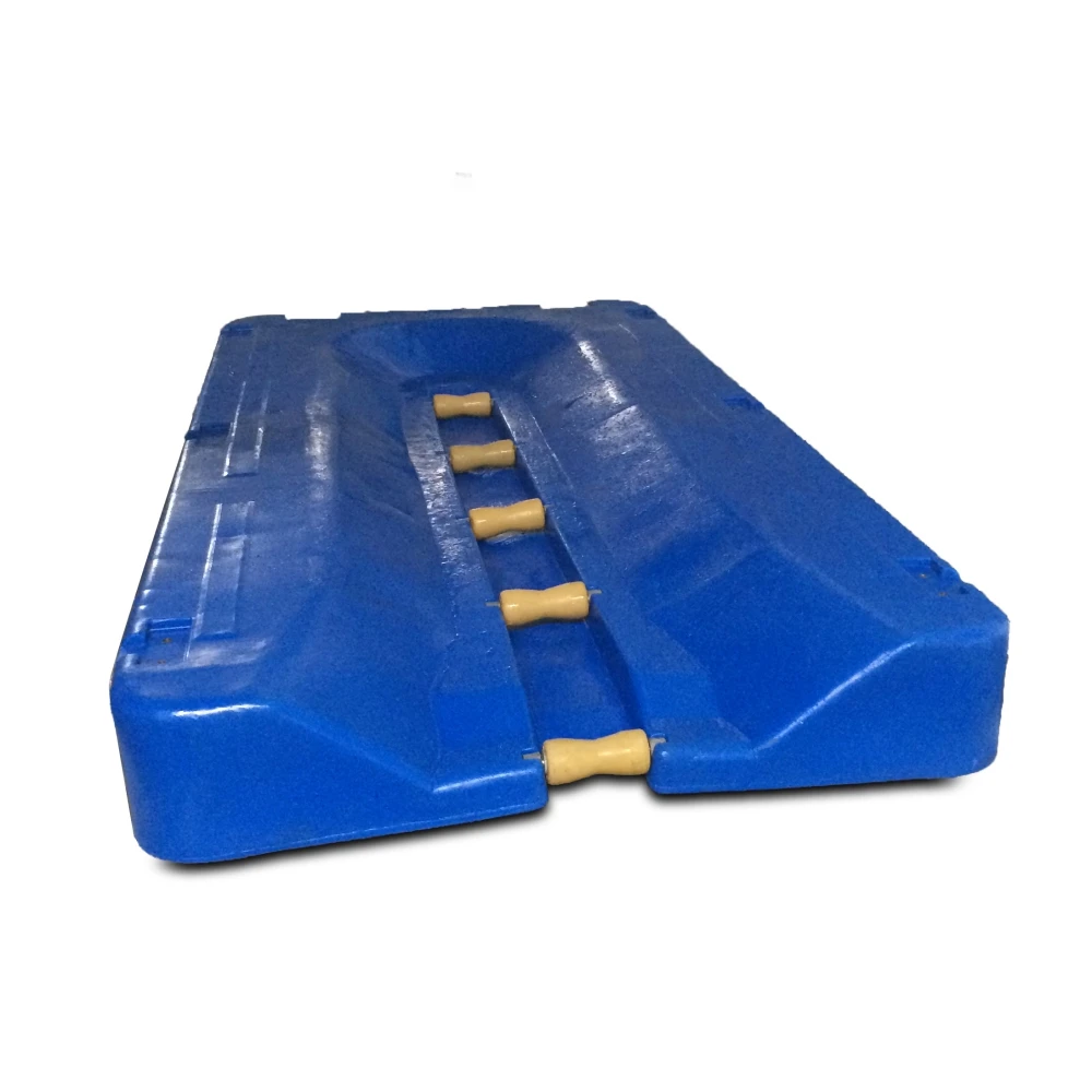 yacht sailing Floating  Jet ski dock pontoon modular platform in LLDPE material strong anti-UV feature boat lift bridge