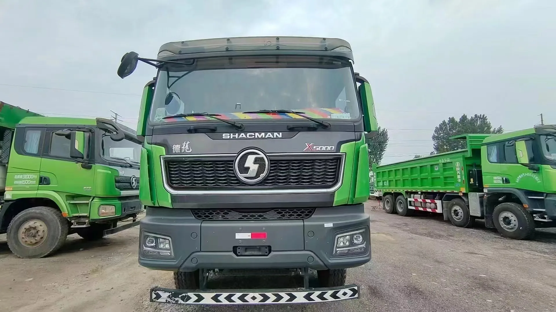 Good condition used Cross-border supply of Shaanxi Auto Delong X5000 single drive 420 horsepowe tractor truck manufacturers