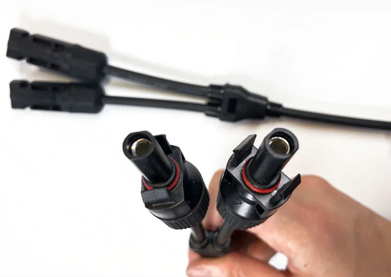 Hot Sale 2 In 1 Solar Solar Connector Parallel Branch Connector Male To Female Solar Parallel Connector