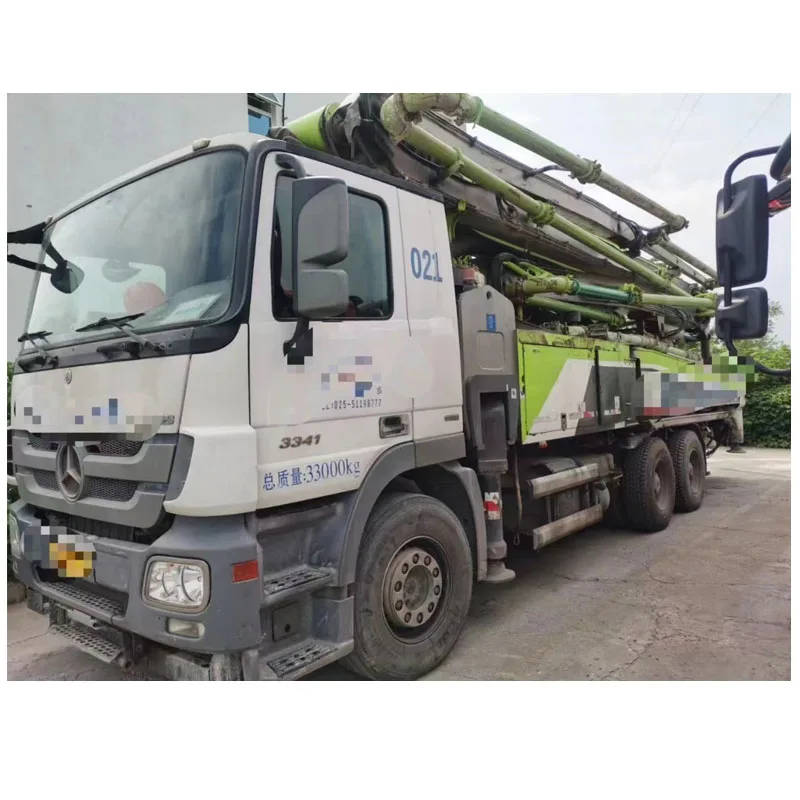 Second hand zoomlion concrete pump 49m with Mercedes Benz truck