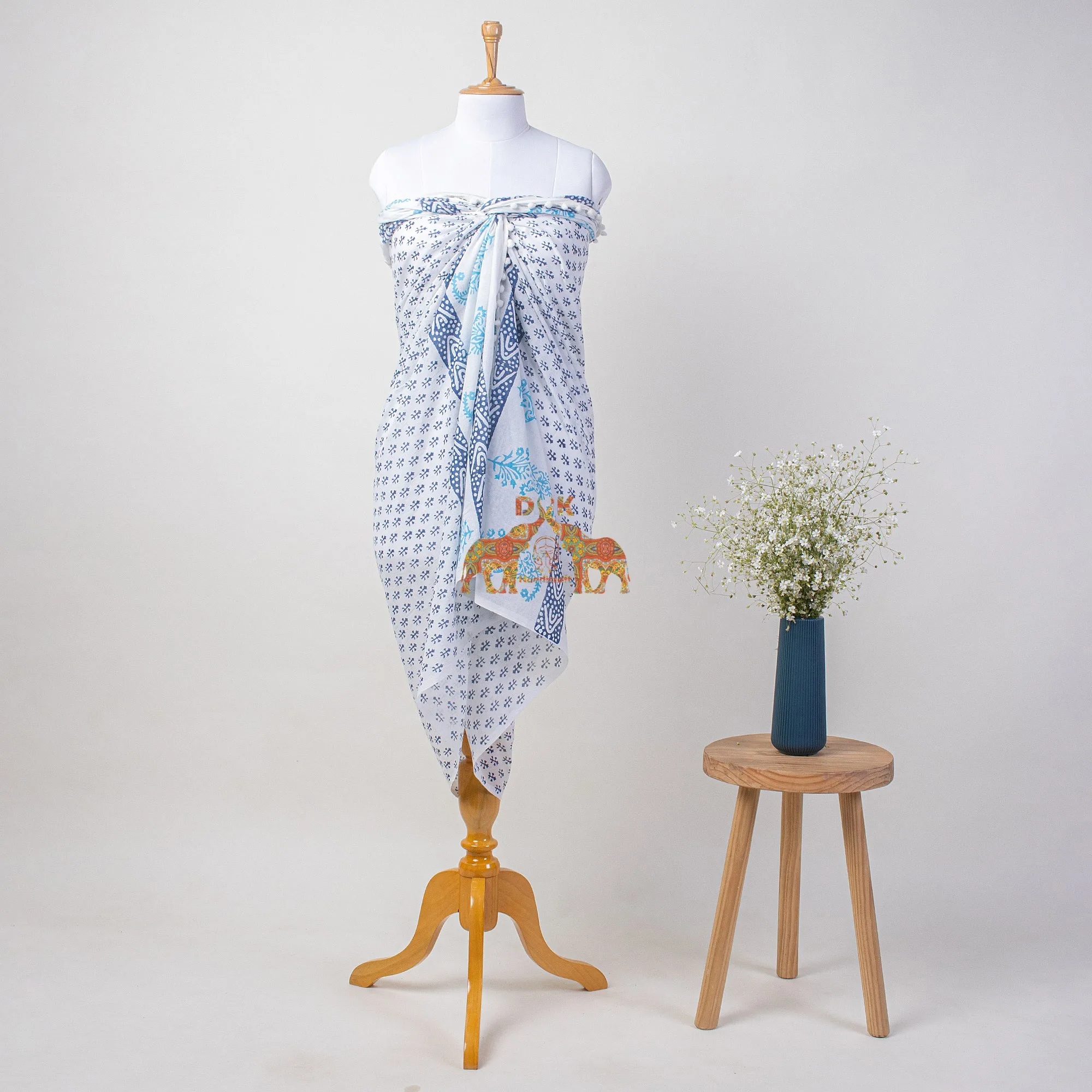 High Quality Custom Beach sarong coverup hand block print beach look white floral beautiful cotton sarong