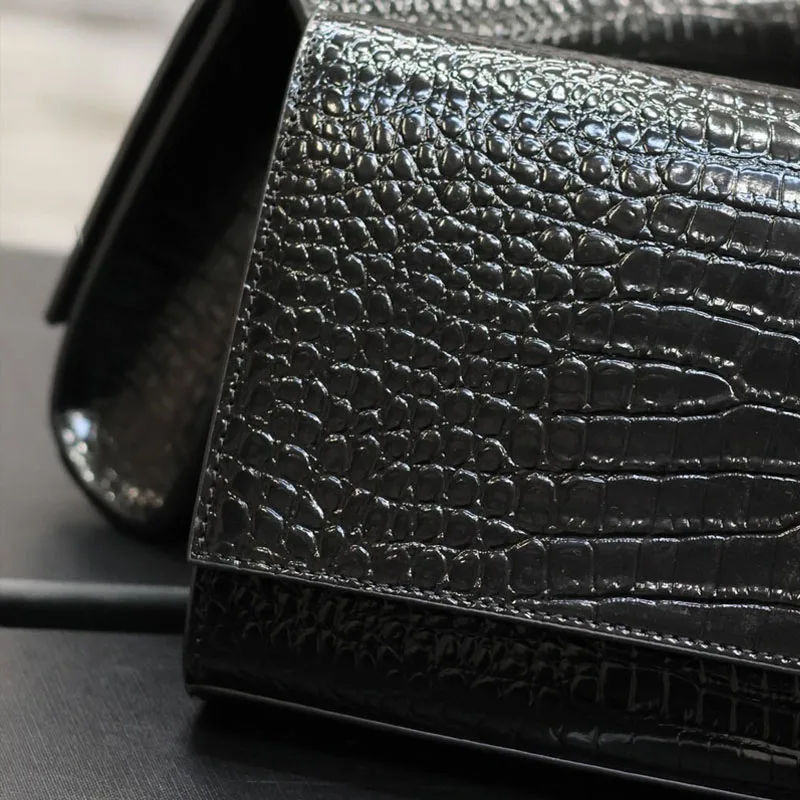 Zipper card bag genuine leather womens bags Temperament handbag Crocodile embossed cowhide women wallet mini bag handbags wallet