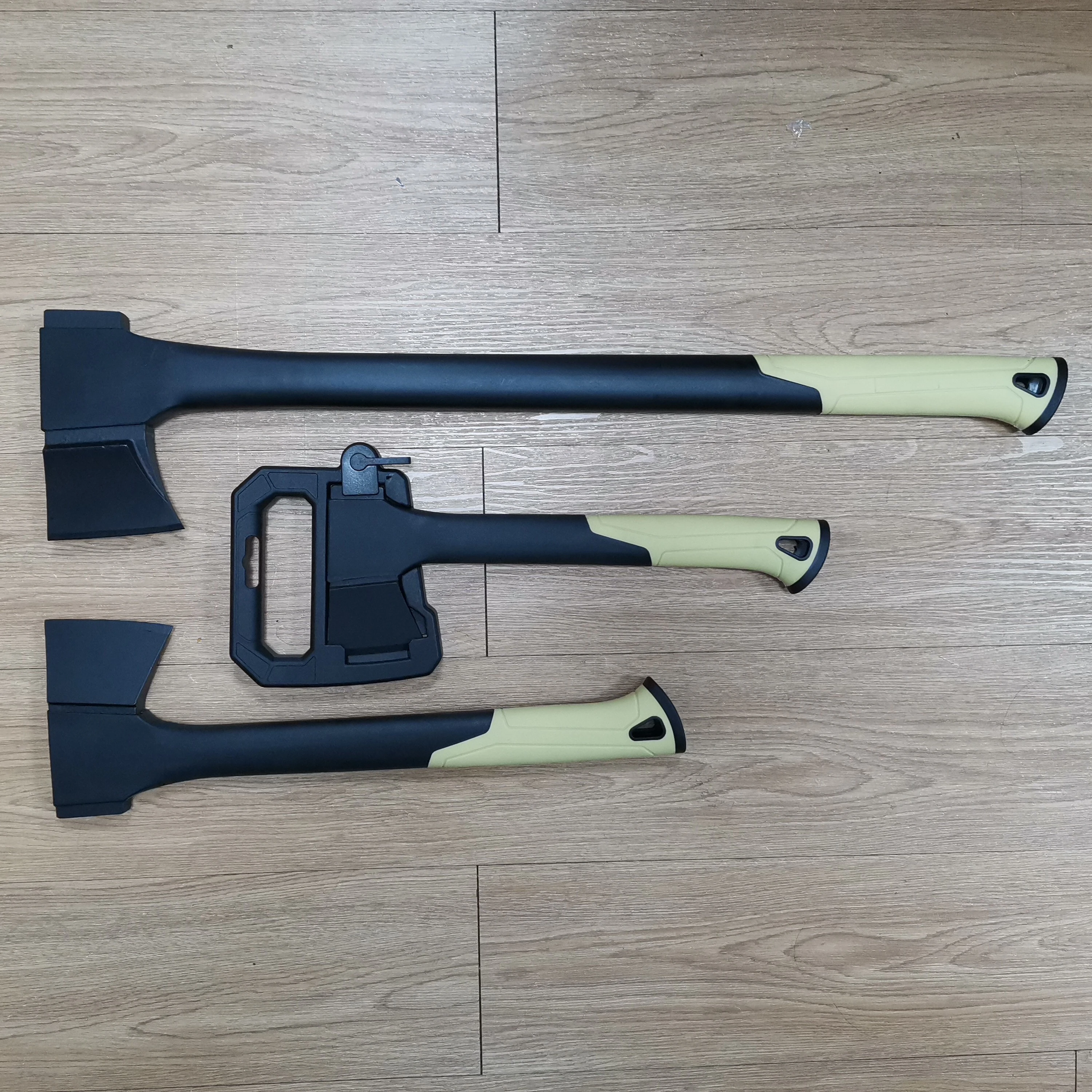 best seller Splitting Axe Synthetic Textured Rubber Grip Chopping Axe Non-Stick Camping axe