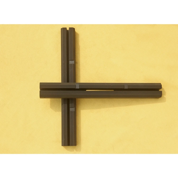 Упаковочная машина с возвратно-поступательными зажимами