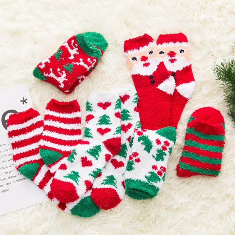 wholesale high quality gift packing fuzzy women christmas socks